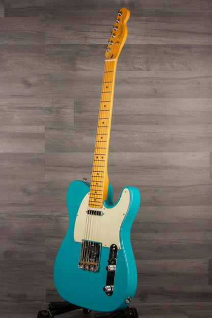 USED - Fender American Professional II Telecaster - Miami Blue, maple neck