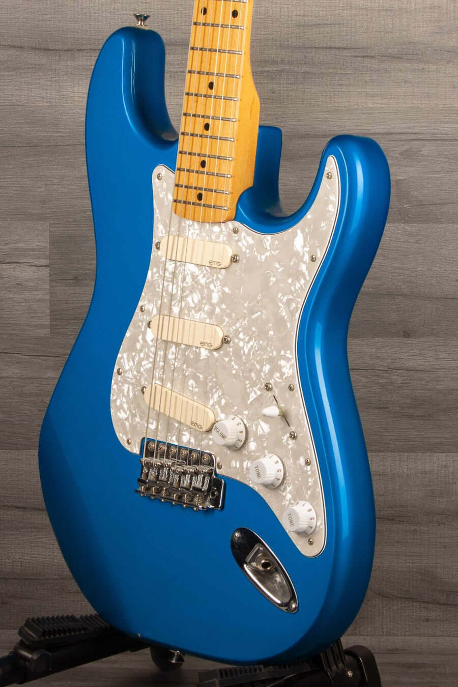 USED - Partscaster with EMG DG20 set pickups