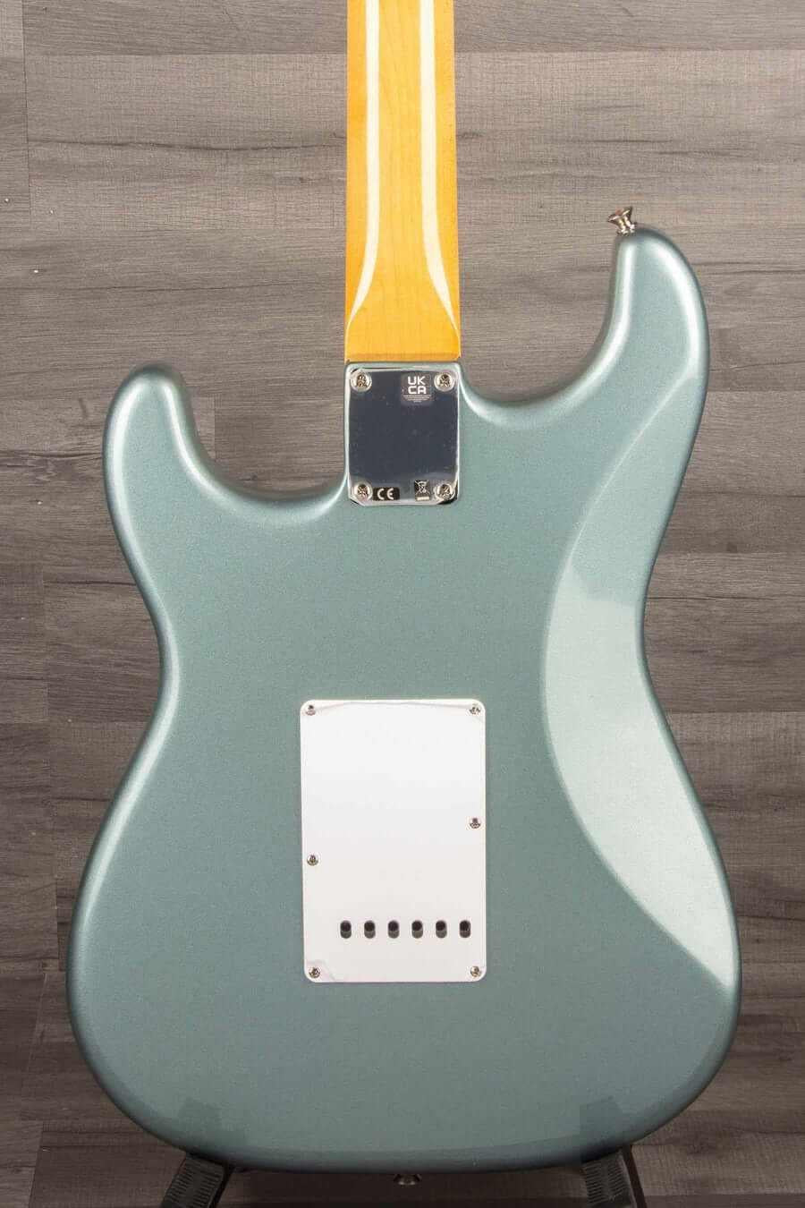 USED - Fender Vintera '60s Stratocaster Ice Blue Metallic