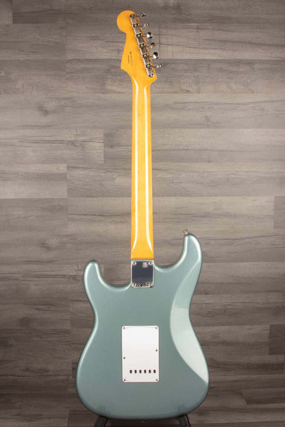 USED - Fender Vintera '60s Stratocaster Ice Blue Metallic