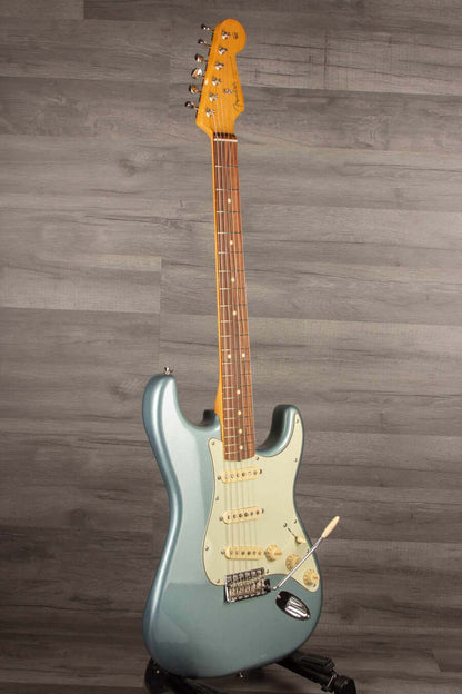 USED - Fender Vintera '60s Stratocaster Ice Blue Metallic