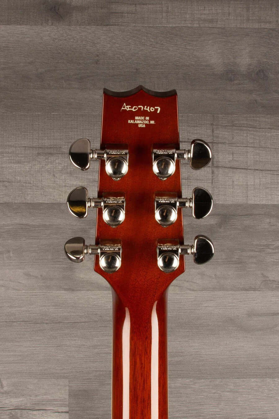 USED Heritage H150 Standard Solid Singlecut Electric Guitar - Original Sunburst