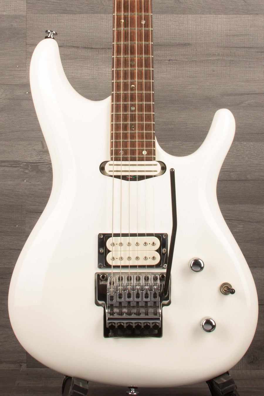 USED - Ibanez JS2400 Electric Guitar White