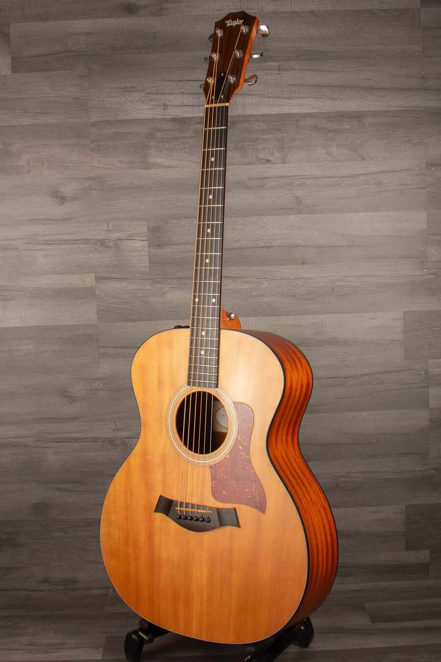 USED - Taylor 114e