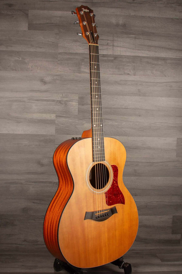 USED - Taylor 114e - MusicStreet