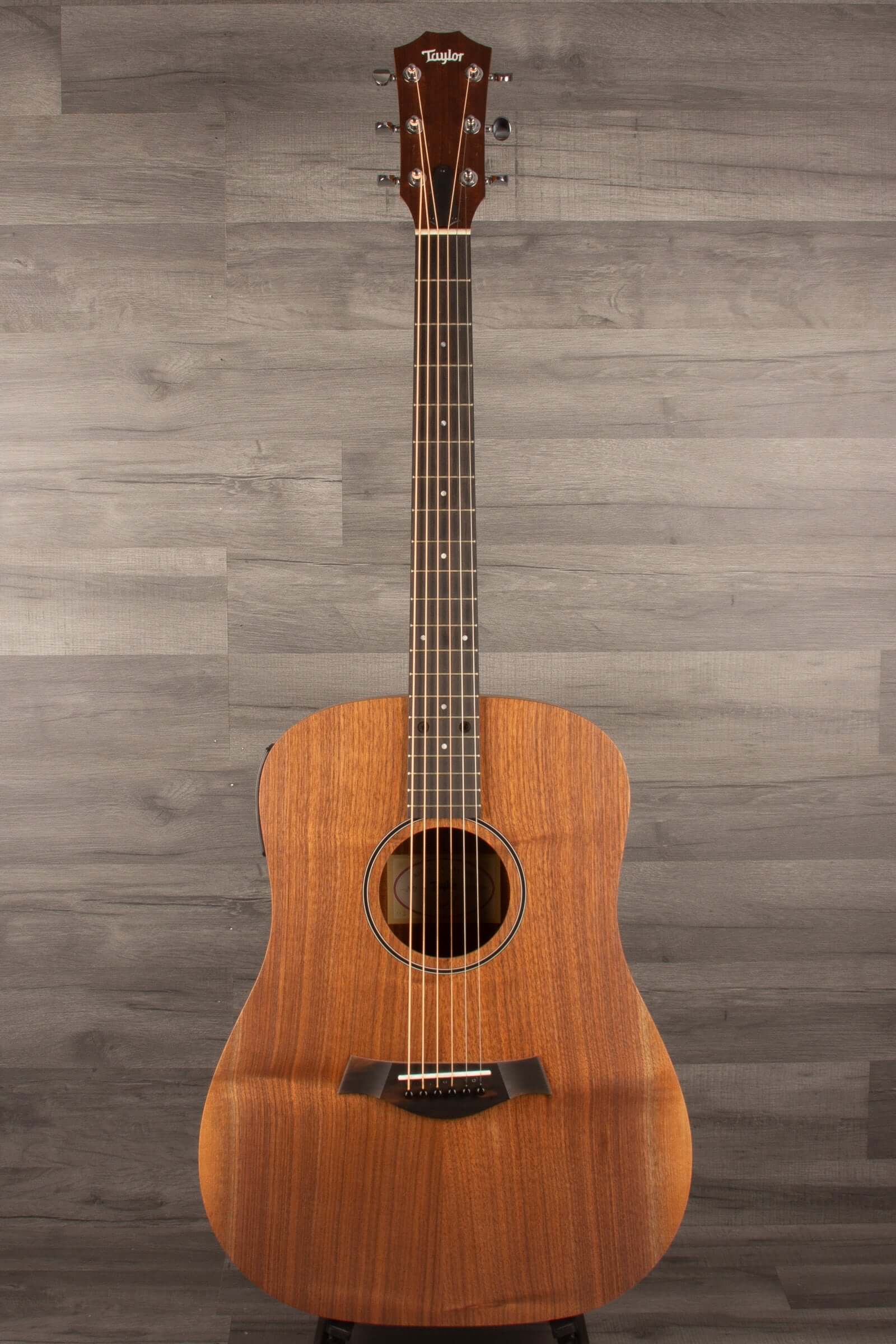 USED - Taylor Big Baby BBTe Walnut