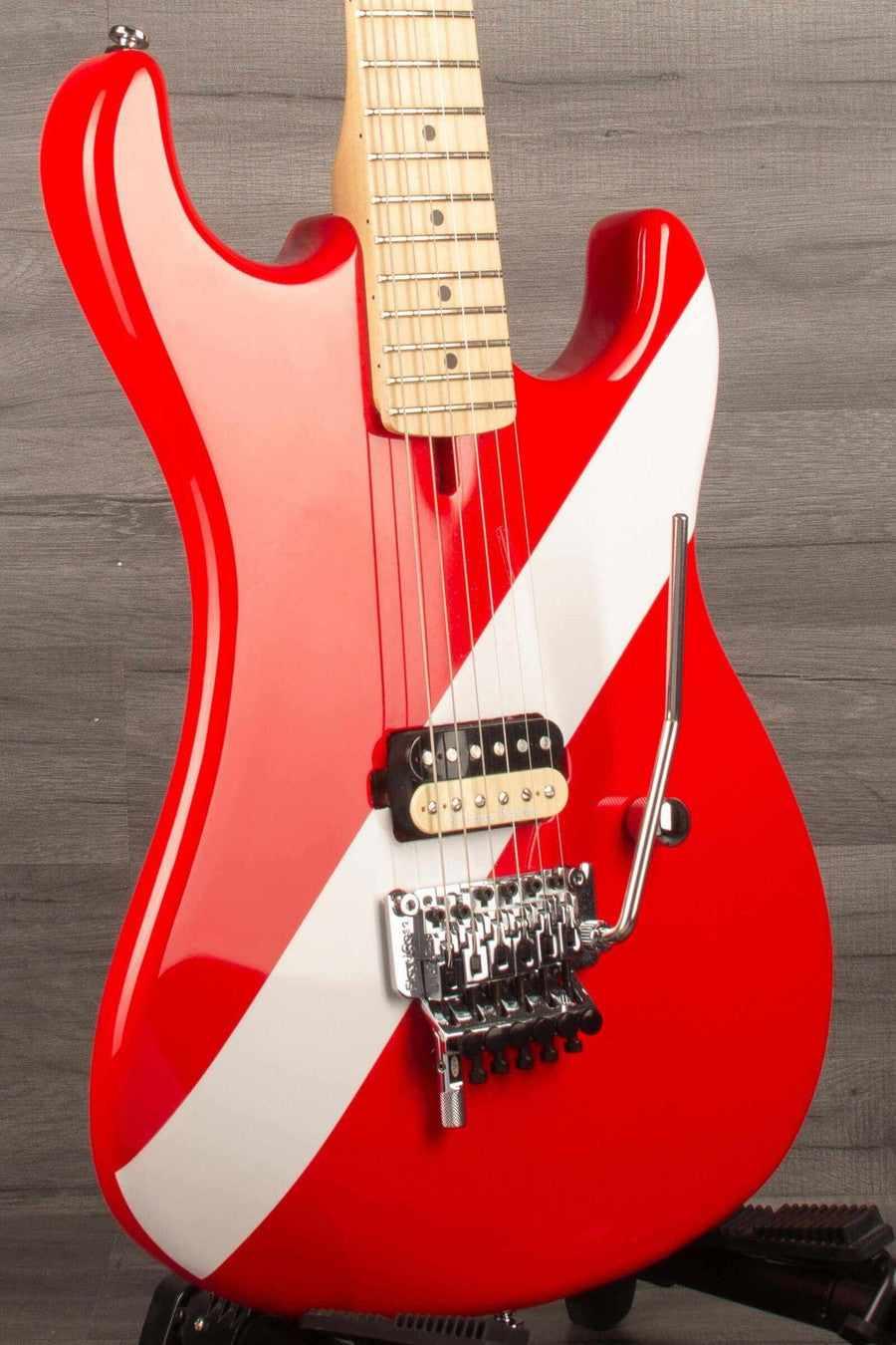 USED - Kramer The 84 Red Diver/Down Stripe