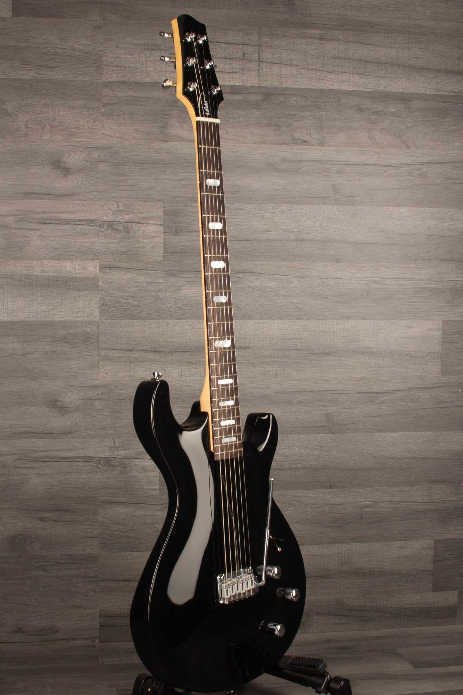 USED - Line 6 Variax 700 Electric Guitar Gloss Black