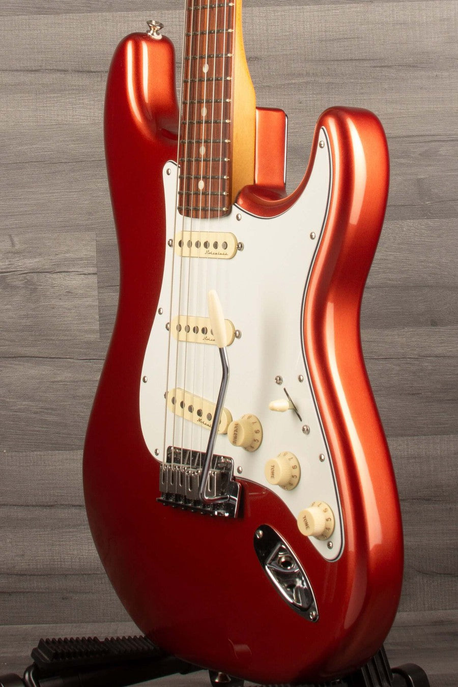USED Fender Player Plus Stratocaster - Aged Candy Apple Red