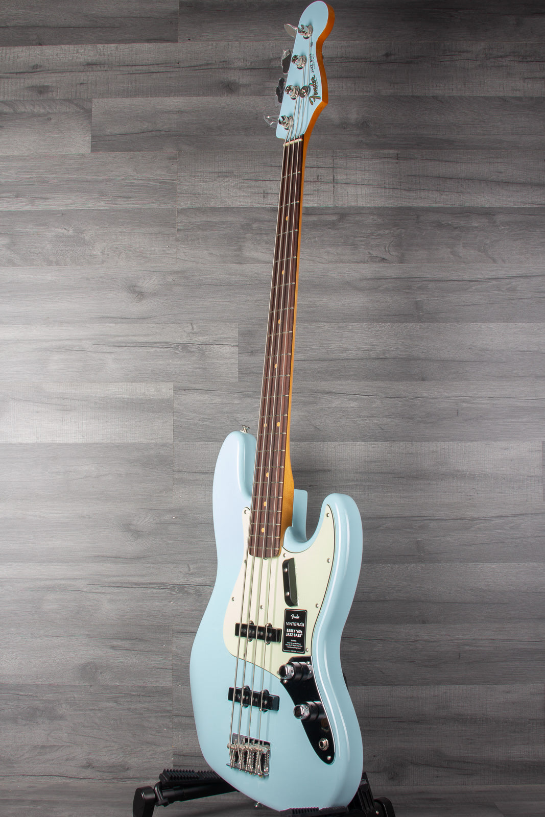 Fender Vintera III Early '60s Jazz Bass Sonic Blue