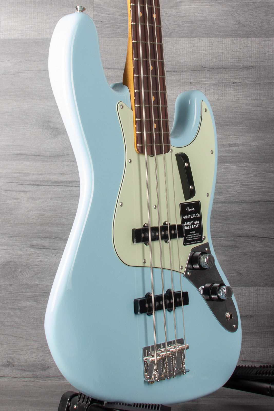 Fender Vintera III Early '60s Jazz Bass Sonic Blue