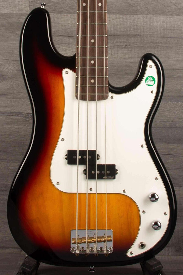 USED - Vintage V4 P bass - MusicStreet
