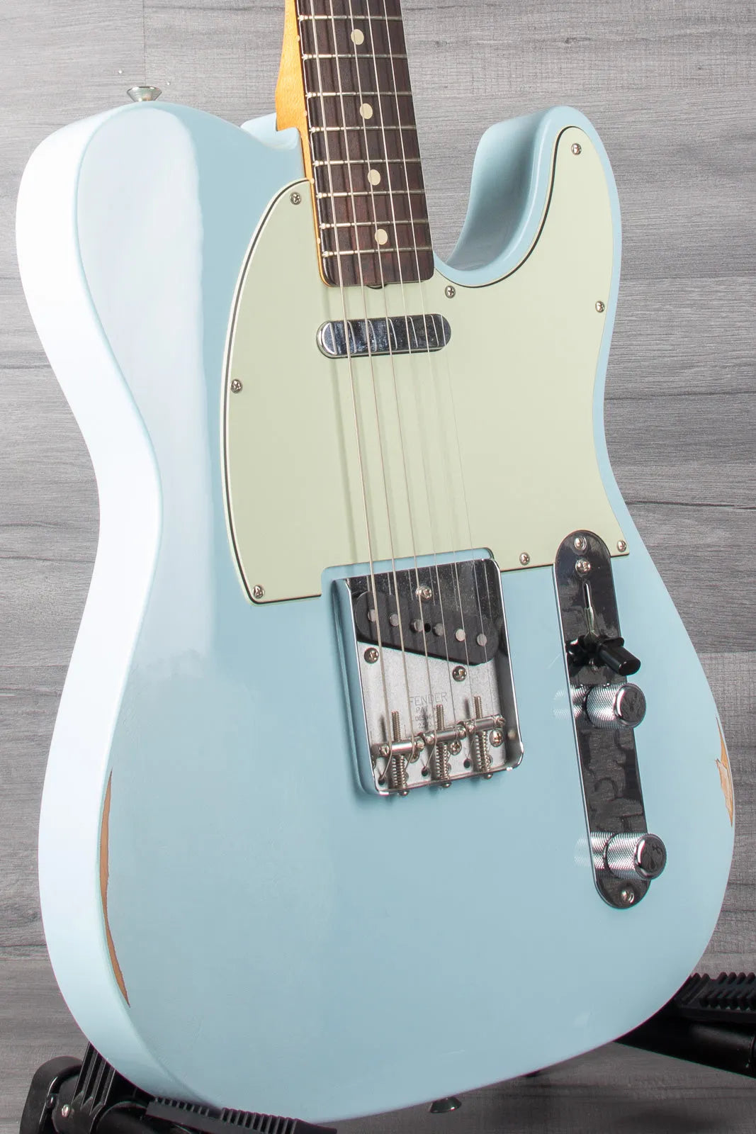 USED - Fender Vintera® II '60s Telecaster® Electric Guitar - Rosewood Fingerboard
