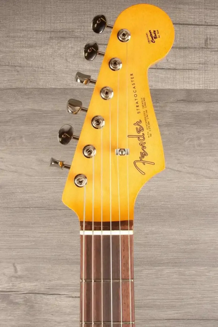 Fender Vintera® III Early '60s Stratocaster®, Rosewood Fingerboard, Black - MusicStreet