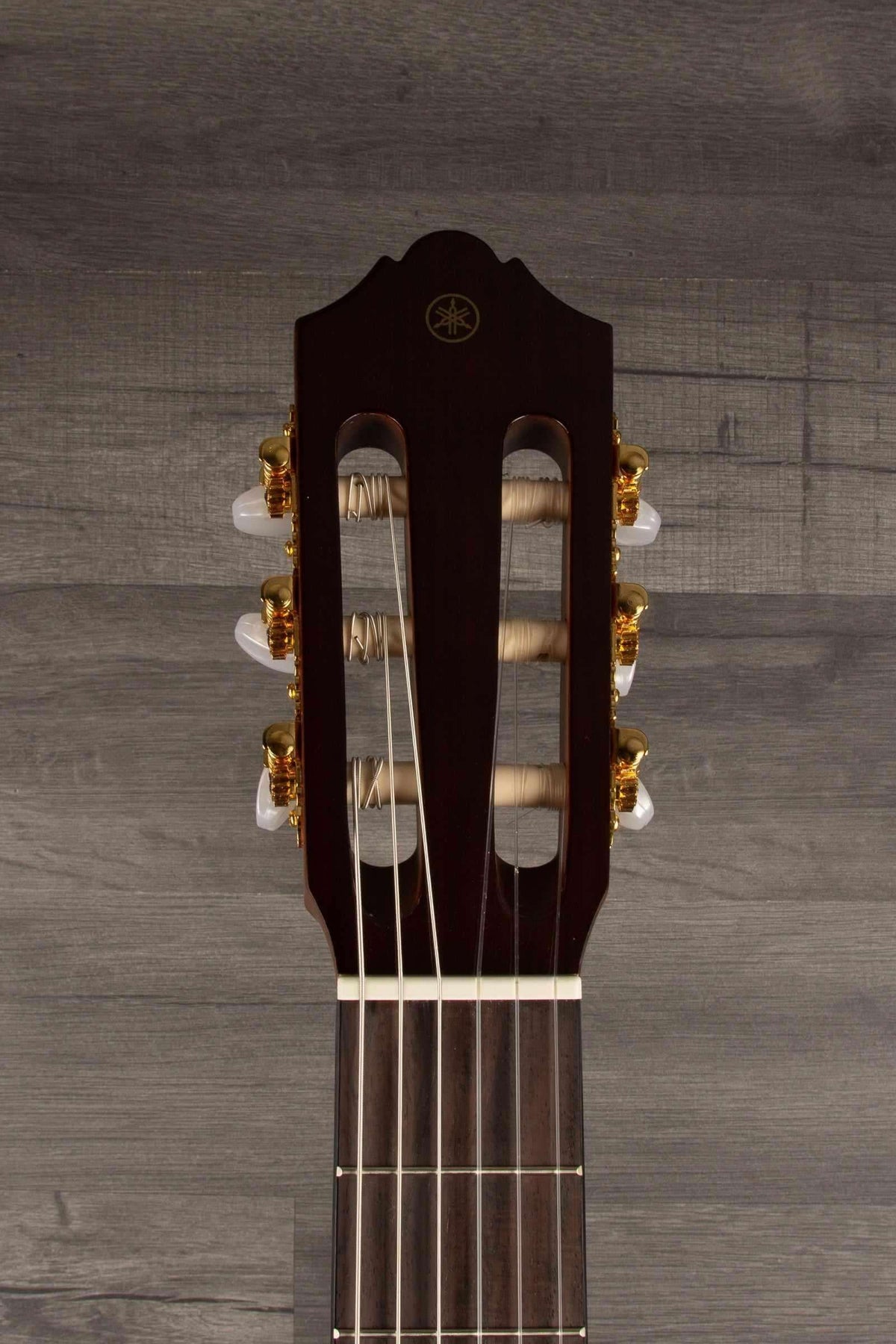 Yamaha CG162C Classical Guitar - MusicStreet