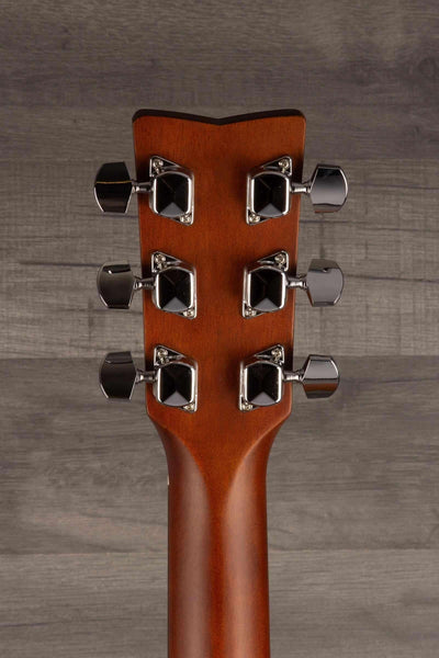 Yamaha FS400 Natural Satin guitar headstock showcasing tuning pegs and sleek design.