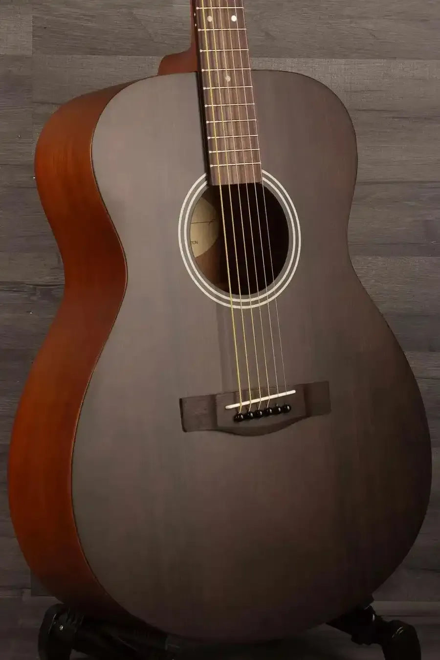 Yamaha FS400 Smokey Black - MusicStreet