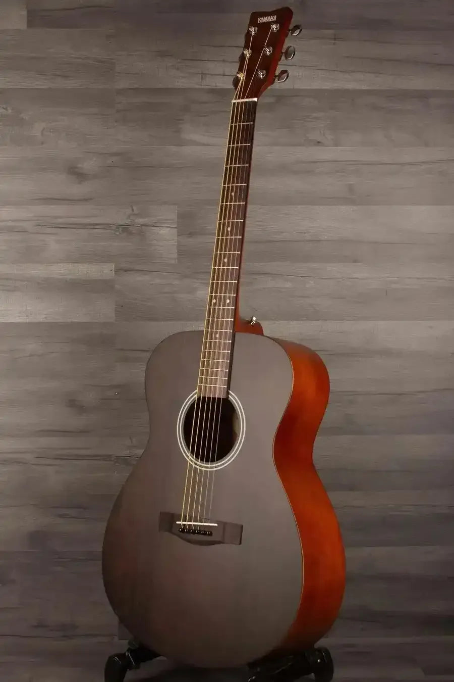 Yamaha FS400 Smokey Black - MusicStreet