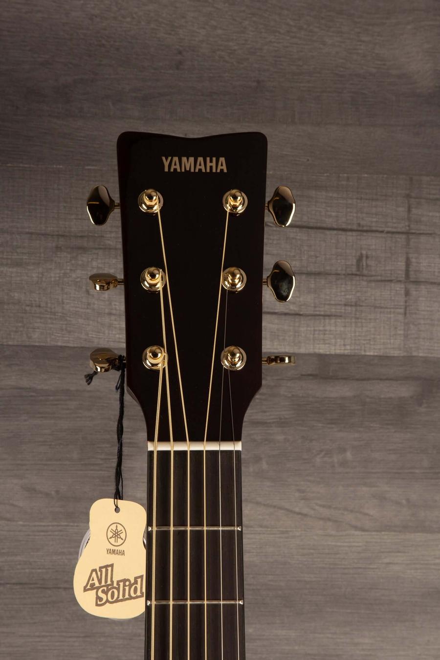 Yamaha TAS3C TransAcoustic Guitar - Sandburst headstock with tuning knobs and all solid tag.