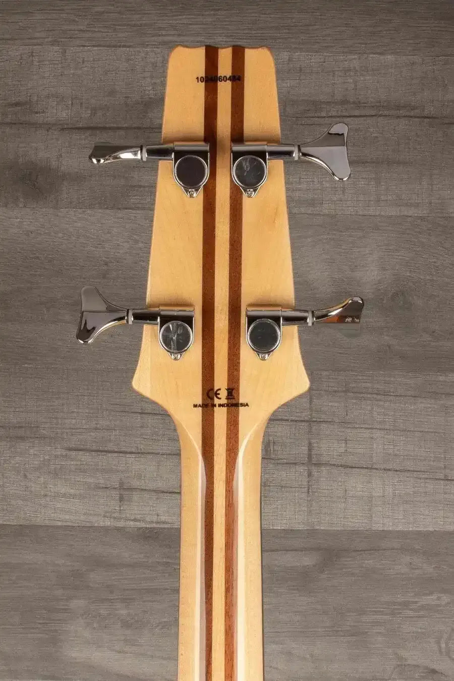 Aria SB-700 Bass Guitar - Oak