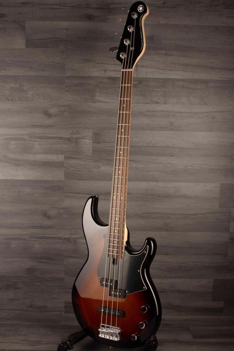 Yamaha BB434 Sunburst electric bass guitar with solid alder body and rosewood fingerboard.