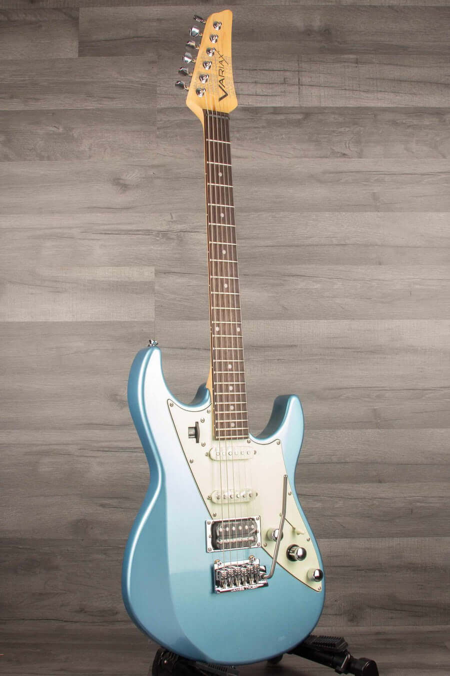 *B Stock - Line 6 James Tyler Variax JTV-69 EB Lake Placid Blue