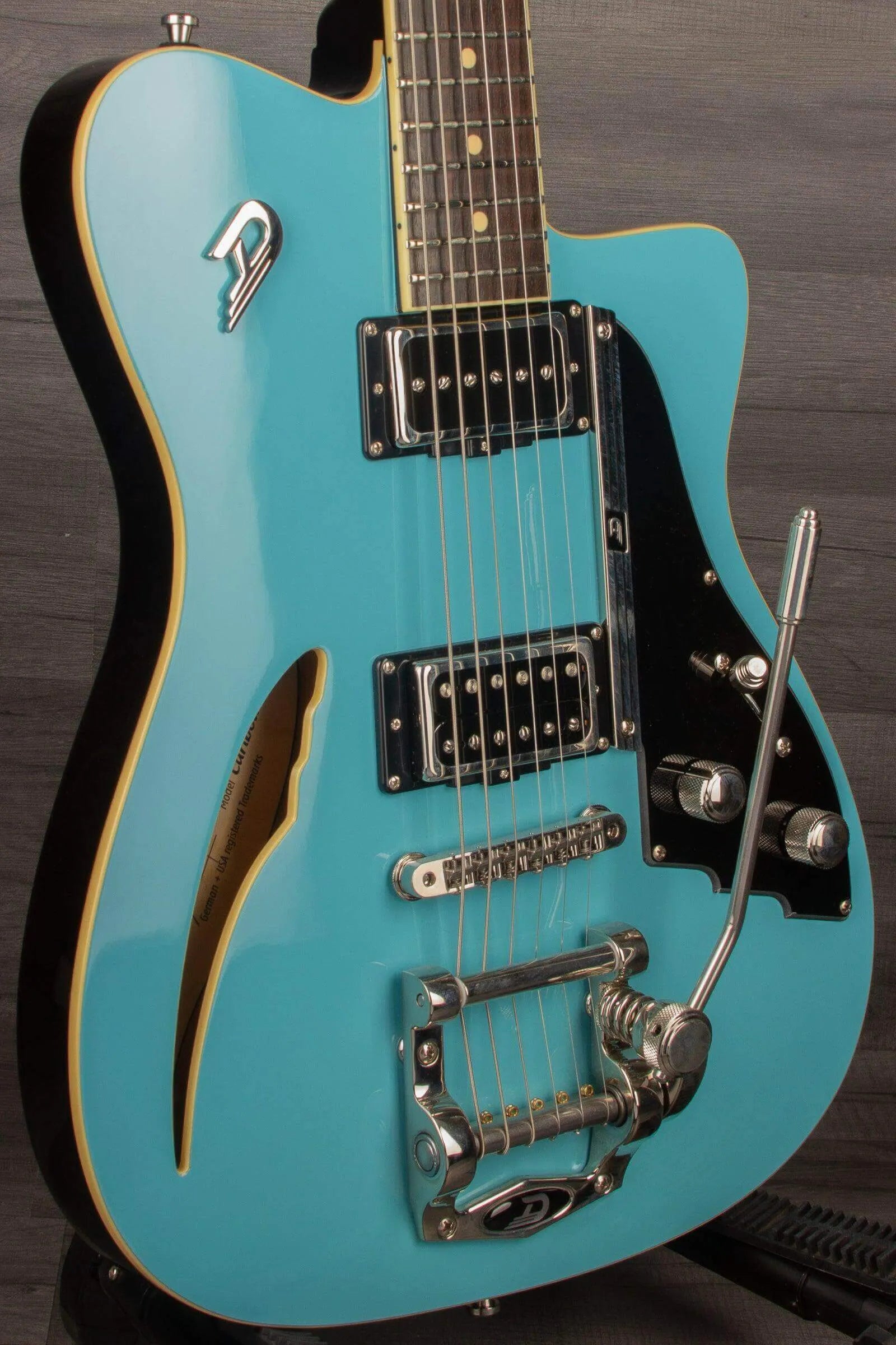 Duesenberg Caribou Electric Guitar - Narvik Blue (With Hard Case)