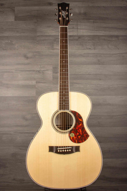 Maton Masterbuilt Classic