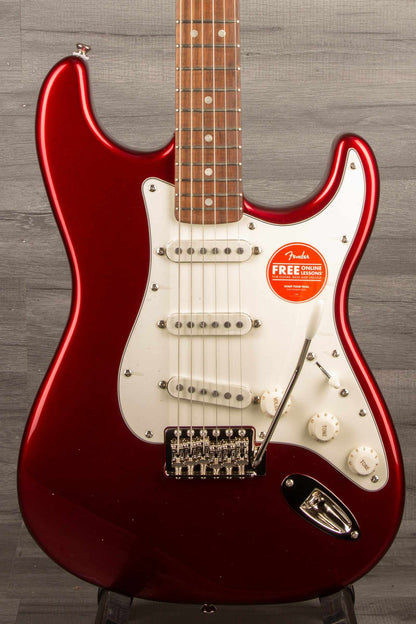 Squier Classic Vibe '60s Stratocaster Electric Guitar - Candy Apple Red