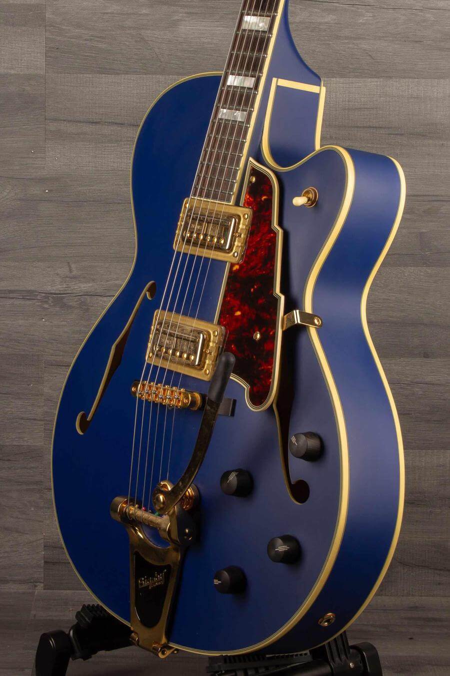Used - D'Angelico Deluxe 175 Matte Royal Blue - MusicStreet