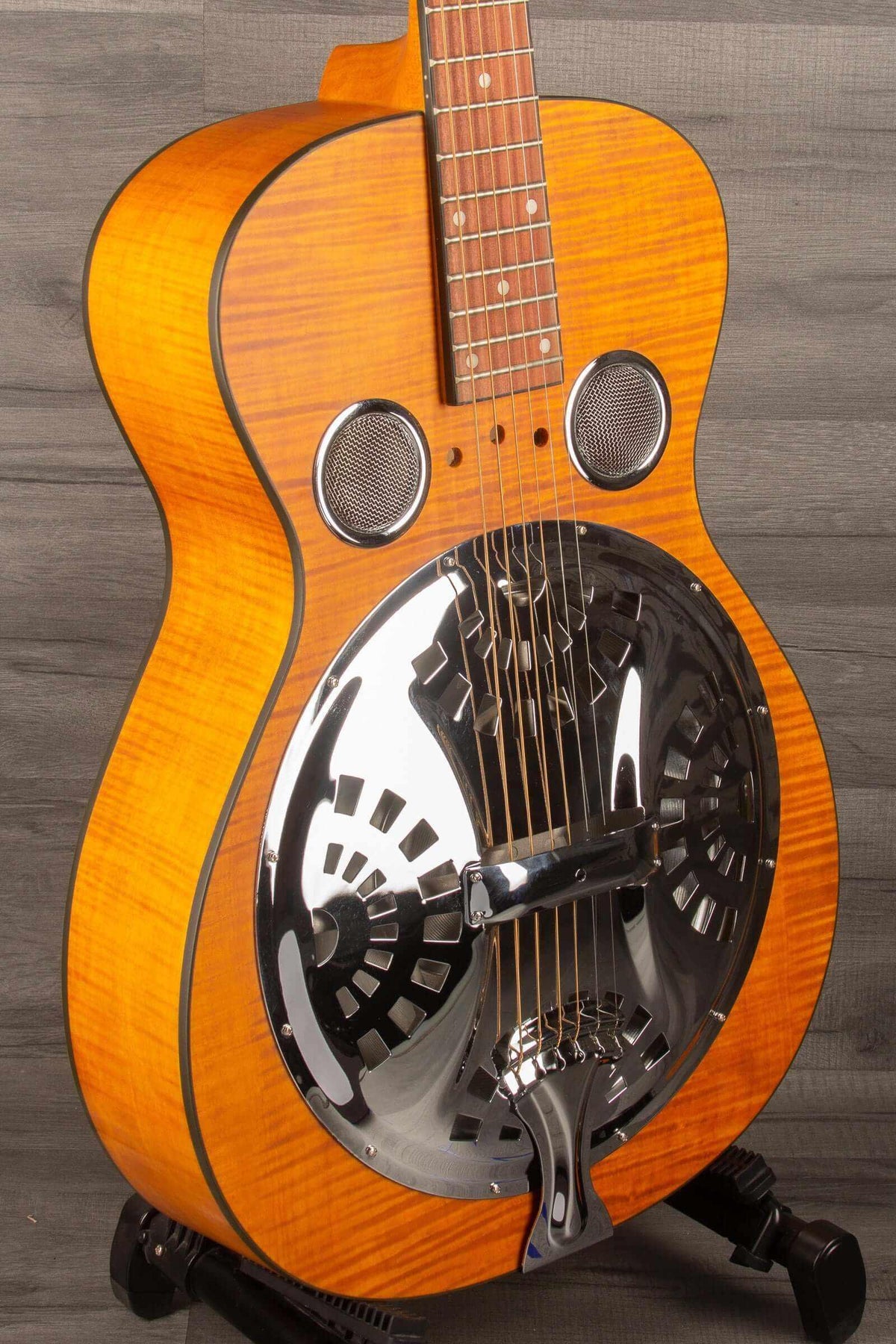 Epiphone Dobro Hound Dog Deluxe Round Neck resonator guitar with flame maple body and chrome plate.