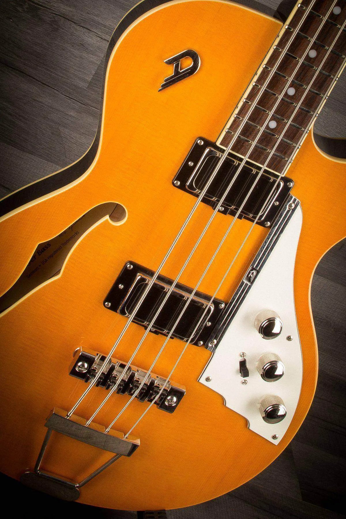 Duesenberg Starplayer Bass Guitar - Trans-Orange (Incl. Hard Case)