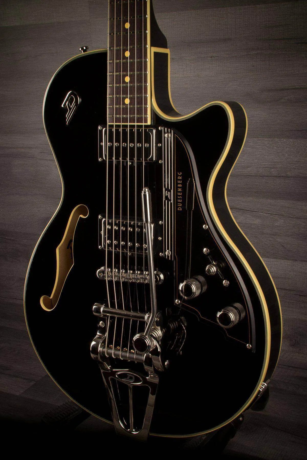 Duesenberg Starplayer III Electric Guitar - Black (With Hard Case)