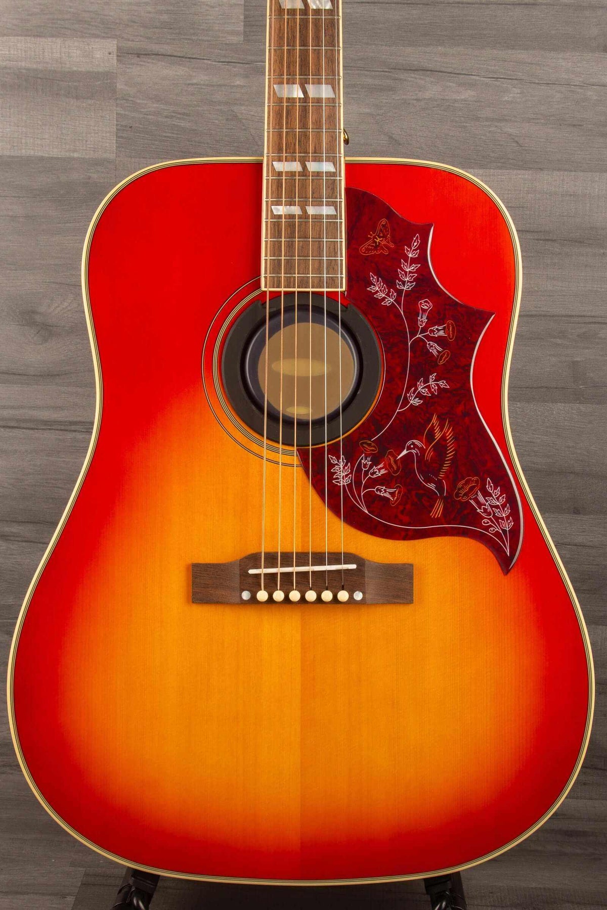 Epiphone Inspired by Gibson Hummingbird all Solid / Fishman Sonitone - Cherry sunburst gloss acoustic guitar front view.