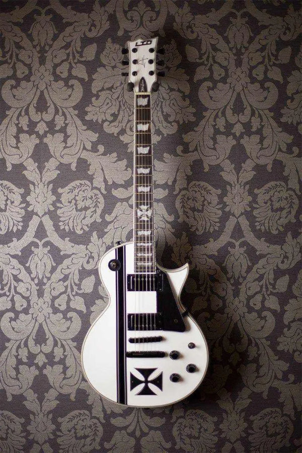 USED - Esp Ltd Iron Cross James Hetfield Signature Guitar (Snow White)