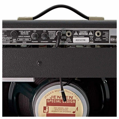 Fender Guitar Amplifier - Vintage Reissue '65 Deluxe Reverb 22W Valve