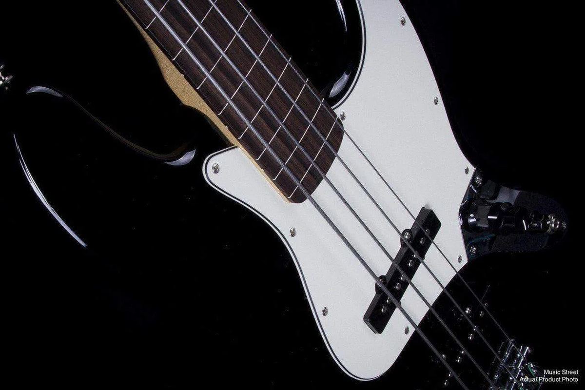 USED - Fender Fretless Jazz Bass