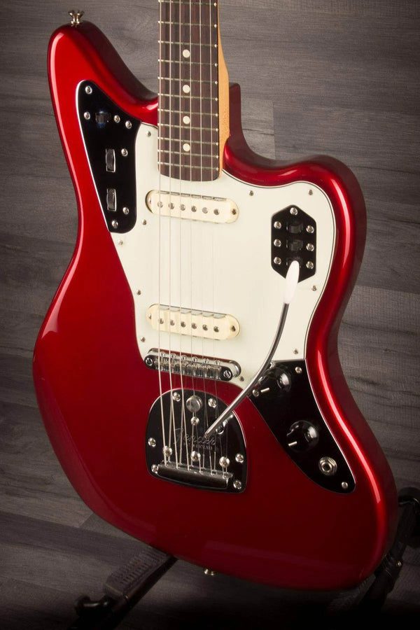 Fender - Classic Player Jaguar Special Candy Apple Red