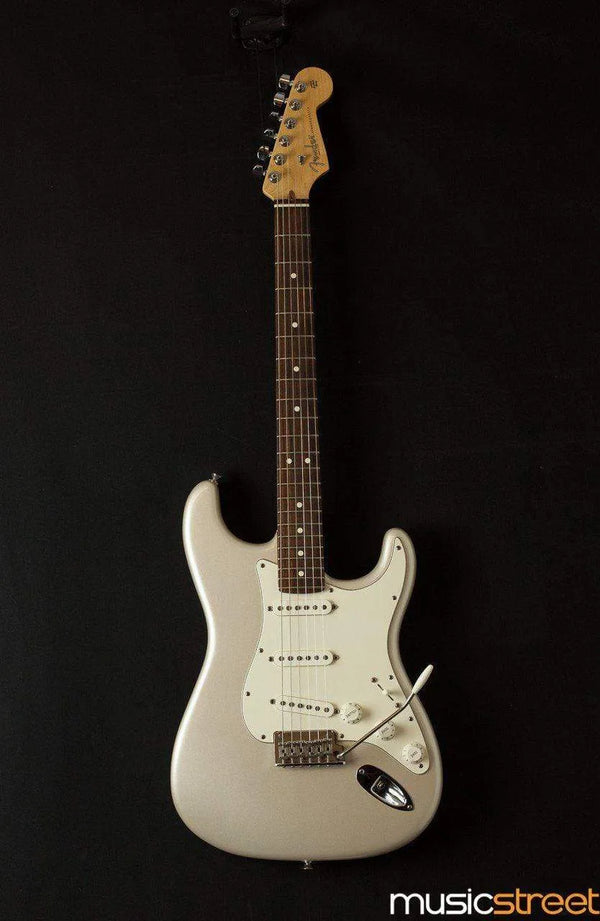 USED 2008 Fender American Standard Stratocaster, Blizard Pearl