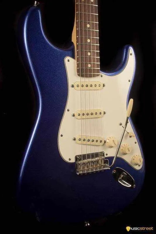 USED - Fender 2013 American Standard Stratocaster - Ocean Blue Metallic