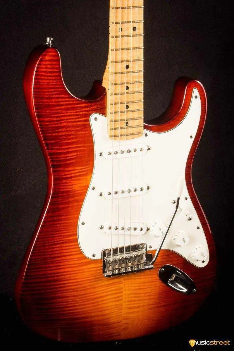 USED - Fender American Select Stratocaster