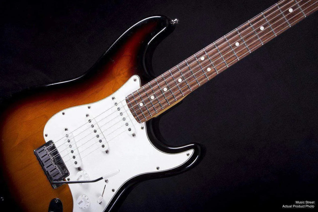 USED - Fender American Standard Stratocaster '95 - 3 Tone Sunburst
