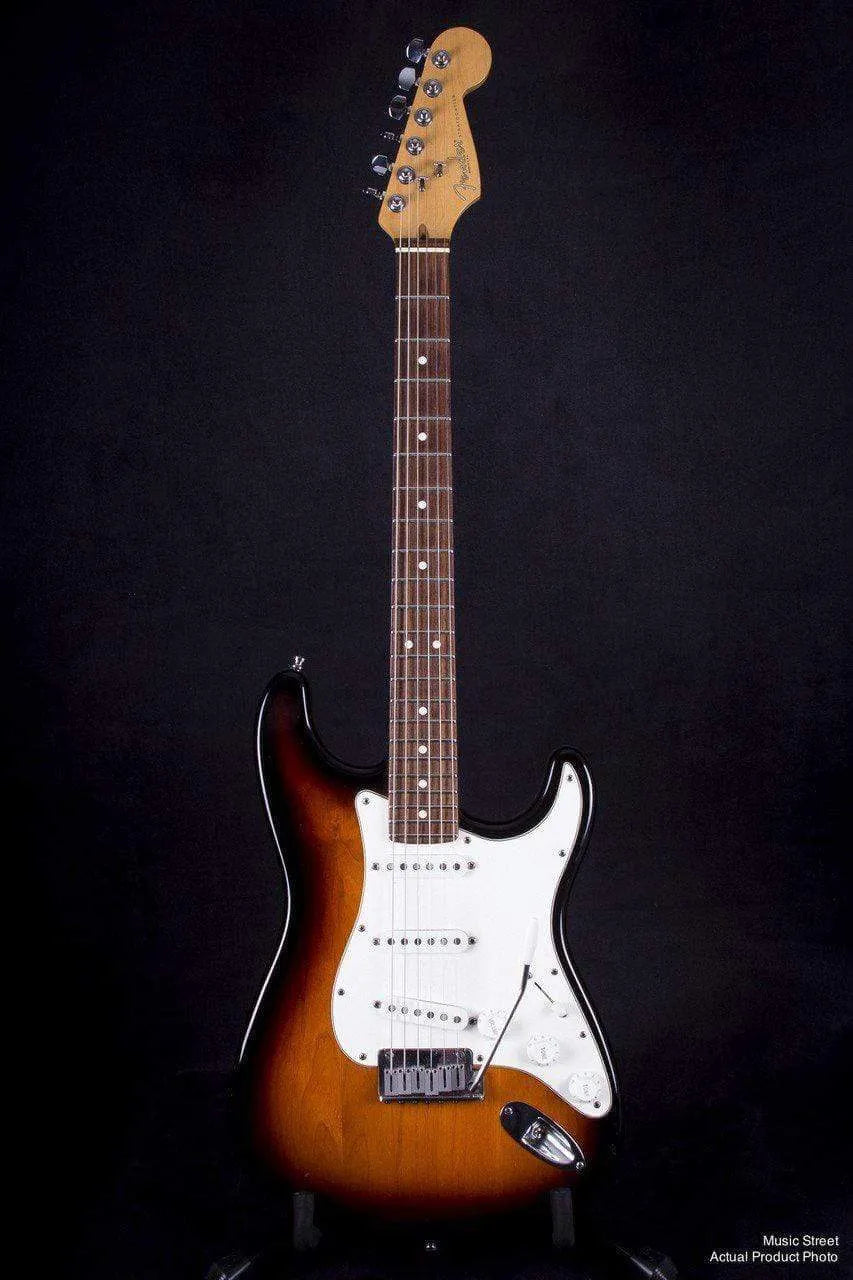 USED - Fender American Standard Stratocaster '95 - 3 Tone Sunburst