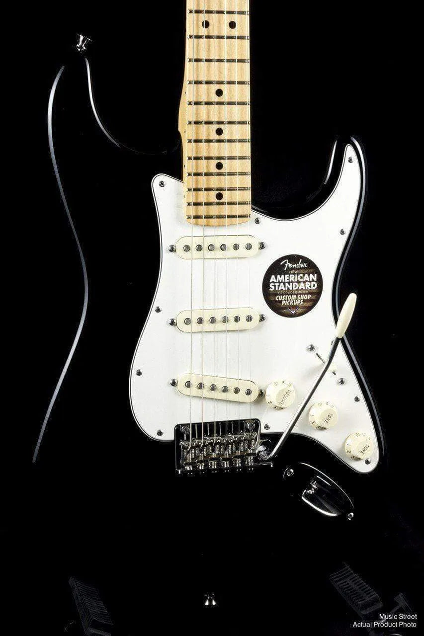 USED - Fender - American Standard Stratocaster - Black