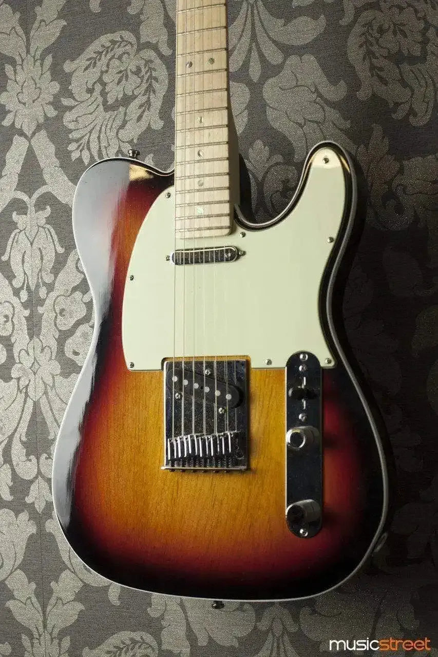 USED - Fender American Telecaster Deluxe