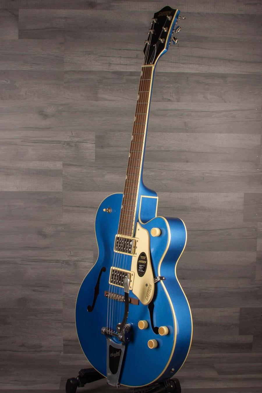 Gretsch G2420T Streamliner™ Hollow Body with Bigsby®, Laurel Fingerboard, Broad'Tron™ BT-3S Pickups, Fairlane Blue
