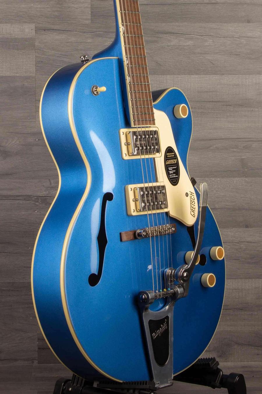 Gretsch G2420T Streamliner™ Hollow Body with Bigsby®, Laurel Fingerboard, Broad'Tron™ BT-3S Pickups, Fairlane Blue