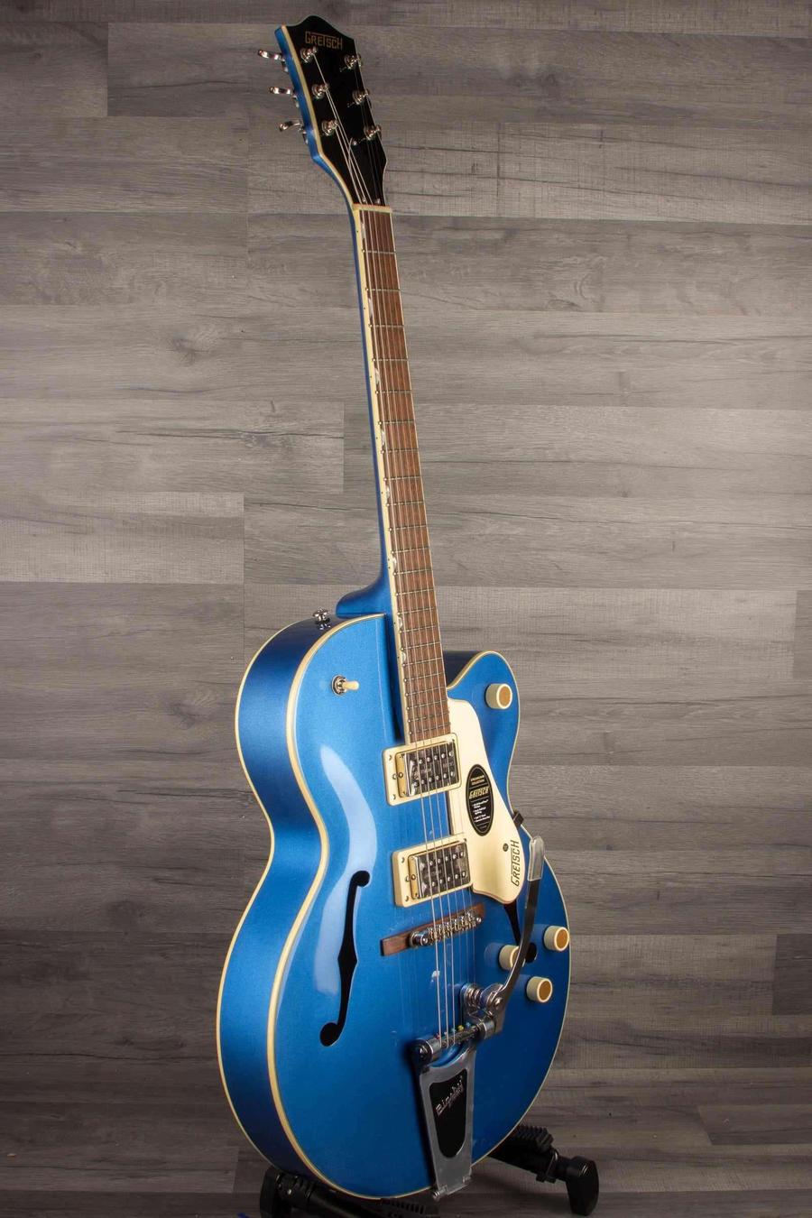 Gretsch G2420T Streamliner™ Hollow Body with Bigsby®, Laurel Fingerboard, Broad'Tron™ BT-3S Pickups, Fairlane Blue