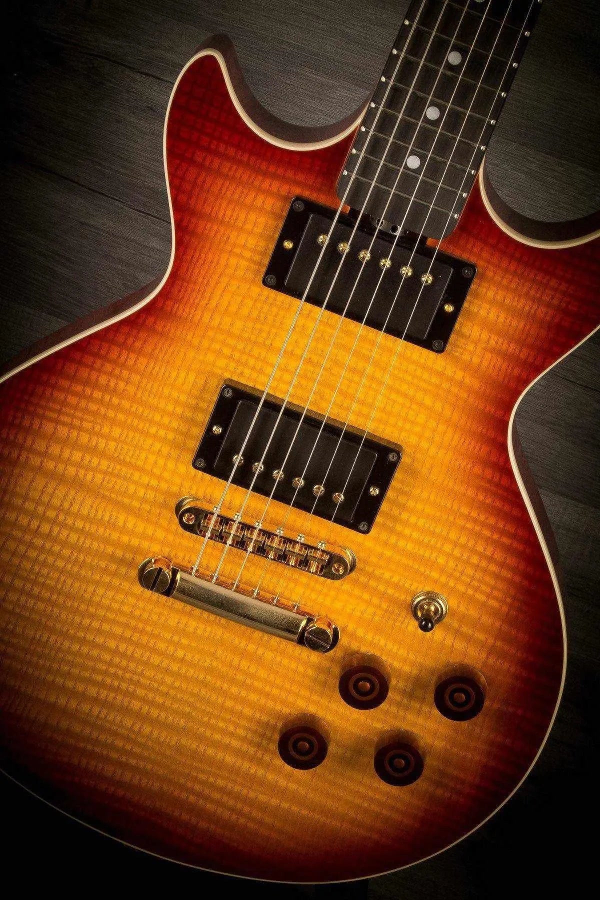 Gordon Smith - Gs2 Deluxe - Tobacco Burst #17134