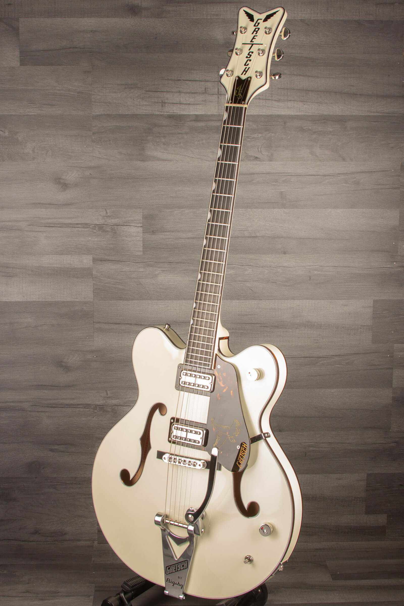 Gretsch G6636T-RF Richard Fortus Signature Falcon™ Center Block Electric Guitar with String-Thru Bigsby®, Ebony Fingerboard - Vintage White